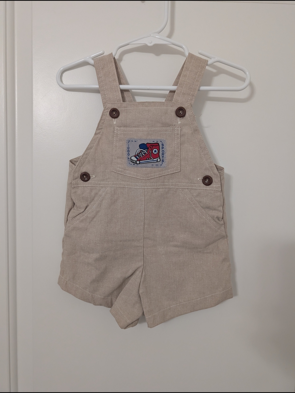 Vintage Y2K Beige Short Overalls with Red & Blue Sneaker Patch